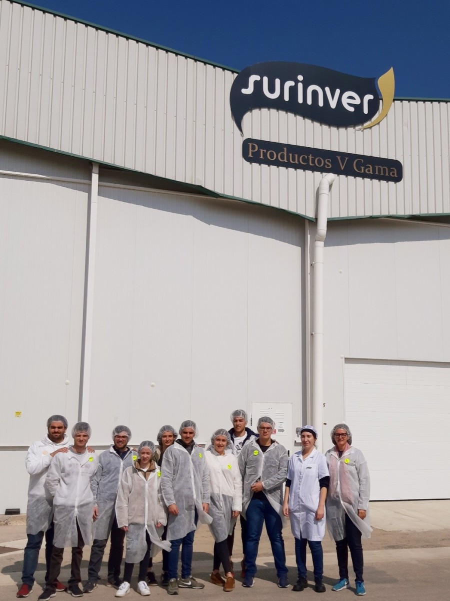 VISITA SURINVER DE ESTUDIANTES